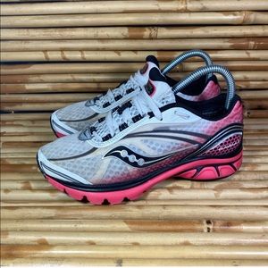 Saucing Kinvara 2 Running Shoes